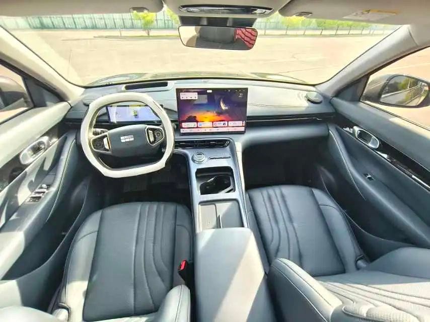 Geely E5 EV