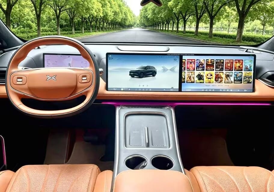 Xpeng G9