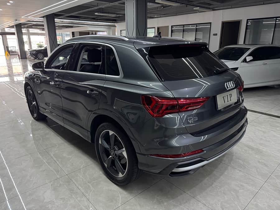 Audi Q3 2023 35 TFSI Fashion Dynamic (1.5T) — Used Car Export from China - Image 9
